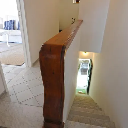 Casa Leonilde 4, Emma * Ποζιτάνο