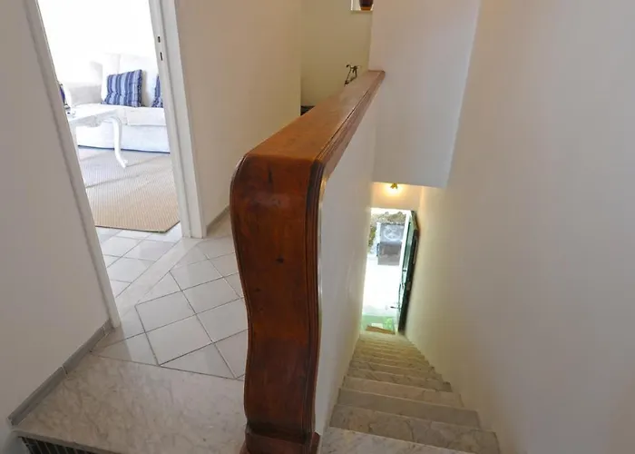 Casa Leonilde 4, Emma * Ποζιτάνο