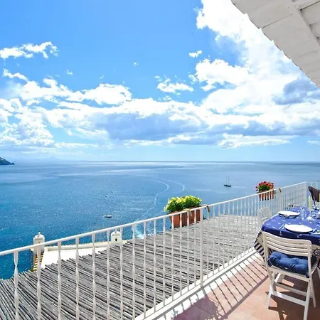 Casa Leonilde 4, Emma Villa *