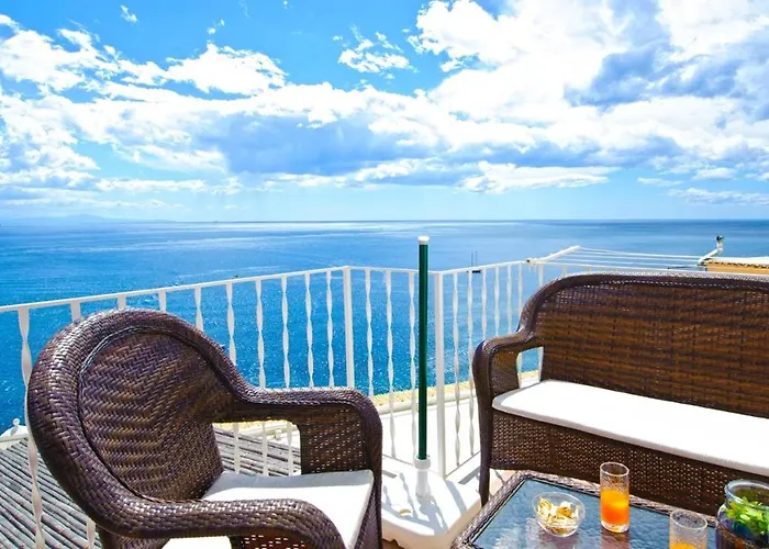 Casa Leonilde 4, Emma Villa